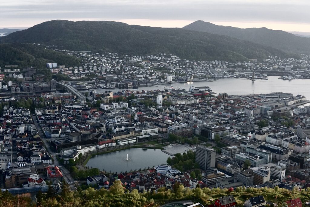 city break w bergen fiordy norwegii